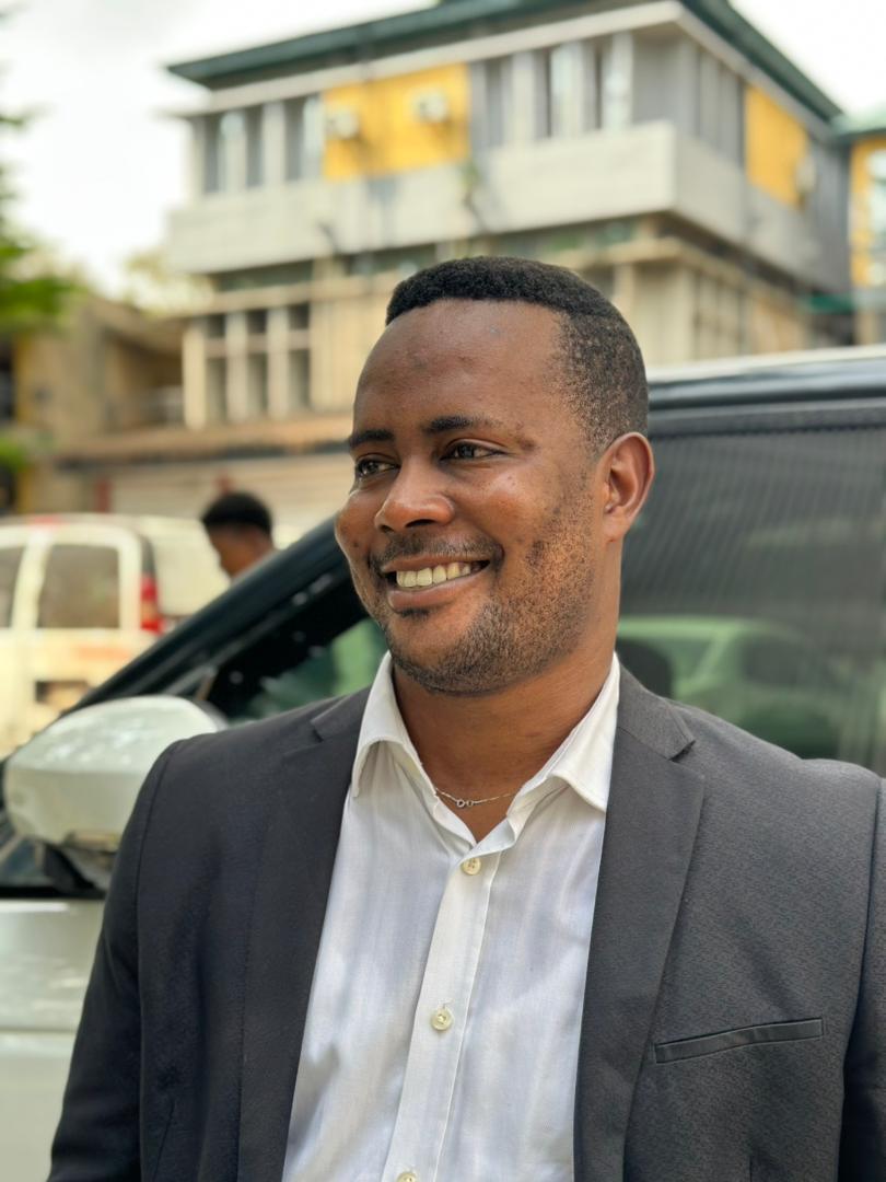 Oladele Samuel, lawyer in Lagos, Nigeria